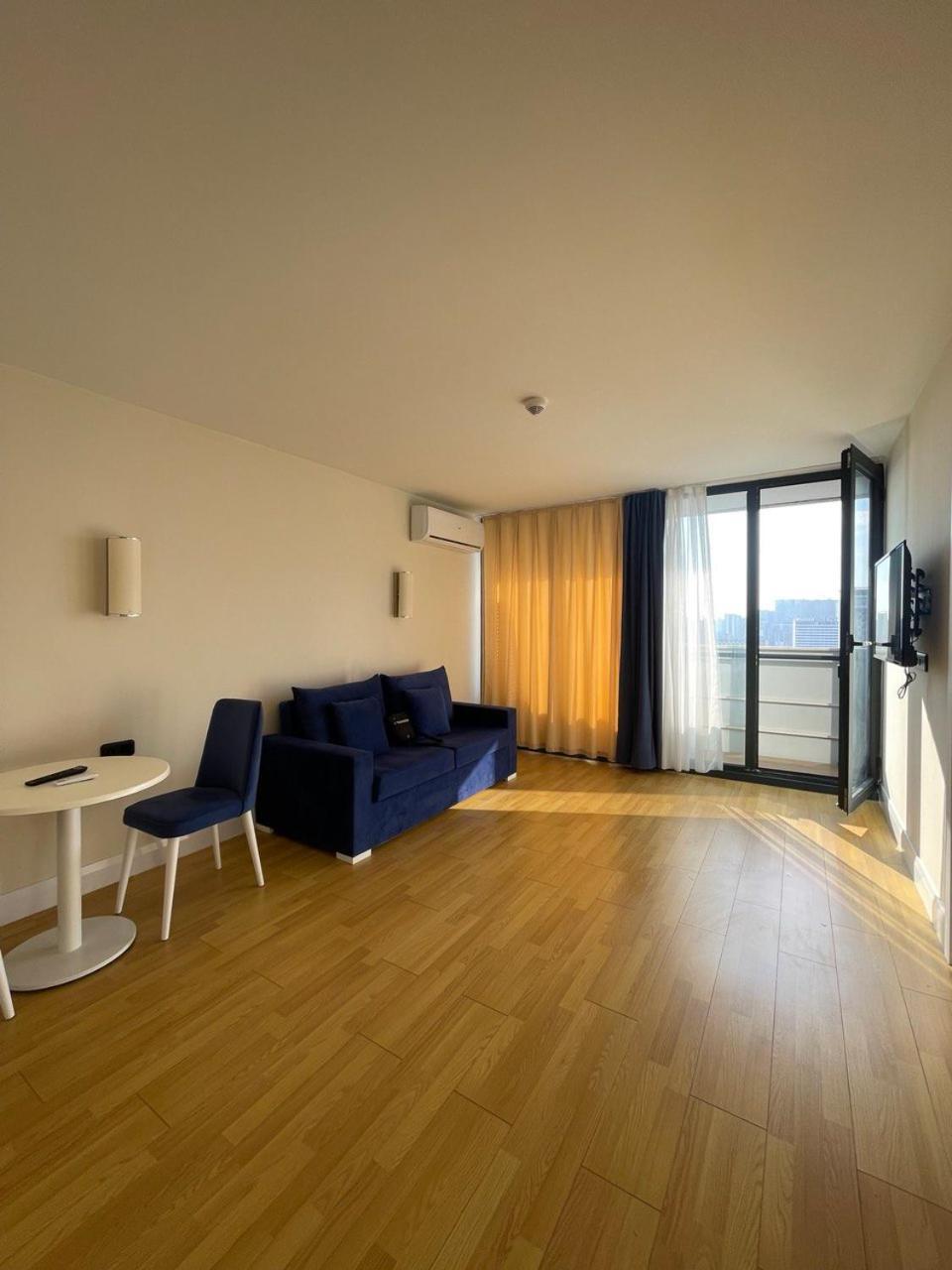 Hotel Orbi City Panorama Towers à Batoumi Extérieur photo
