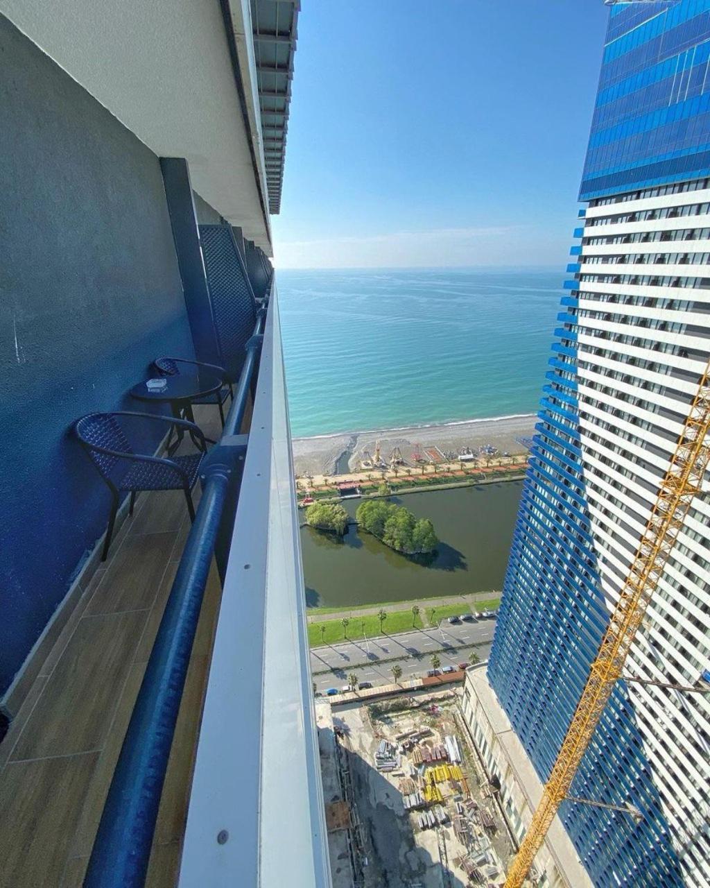 Hotel Orbi City Panorama Towers à Batoumi Extérieur photo