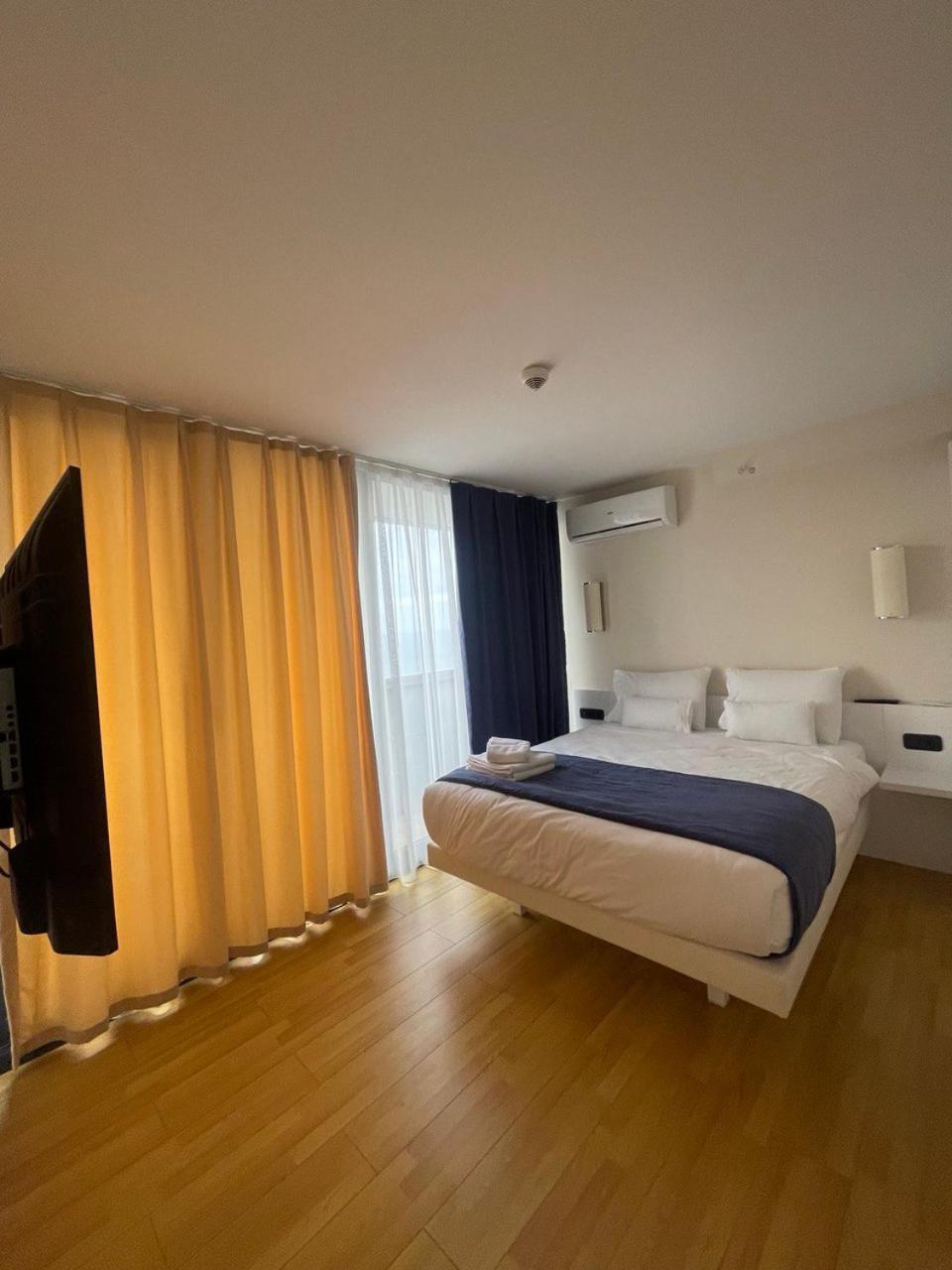 Hotel Orbi City Panorama Towers à Batoumi Extérieur photo