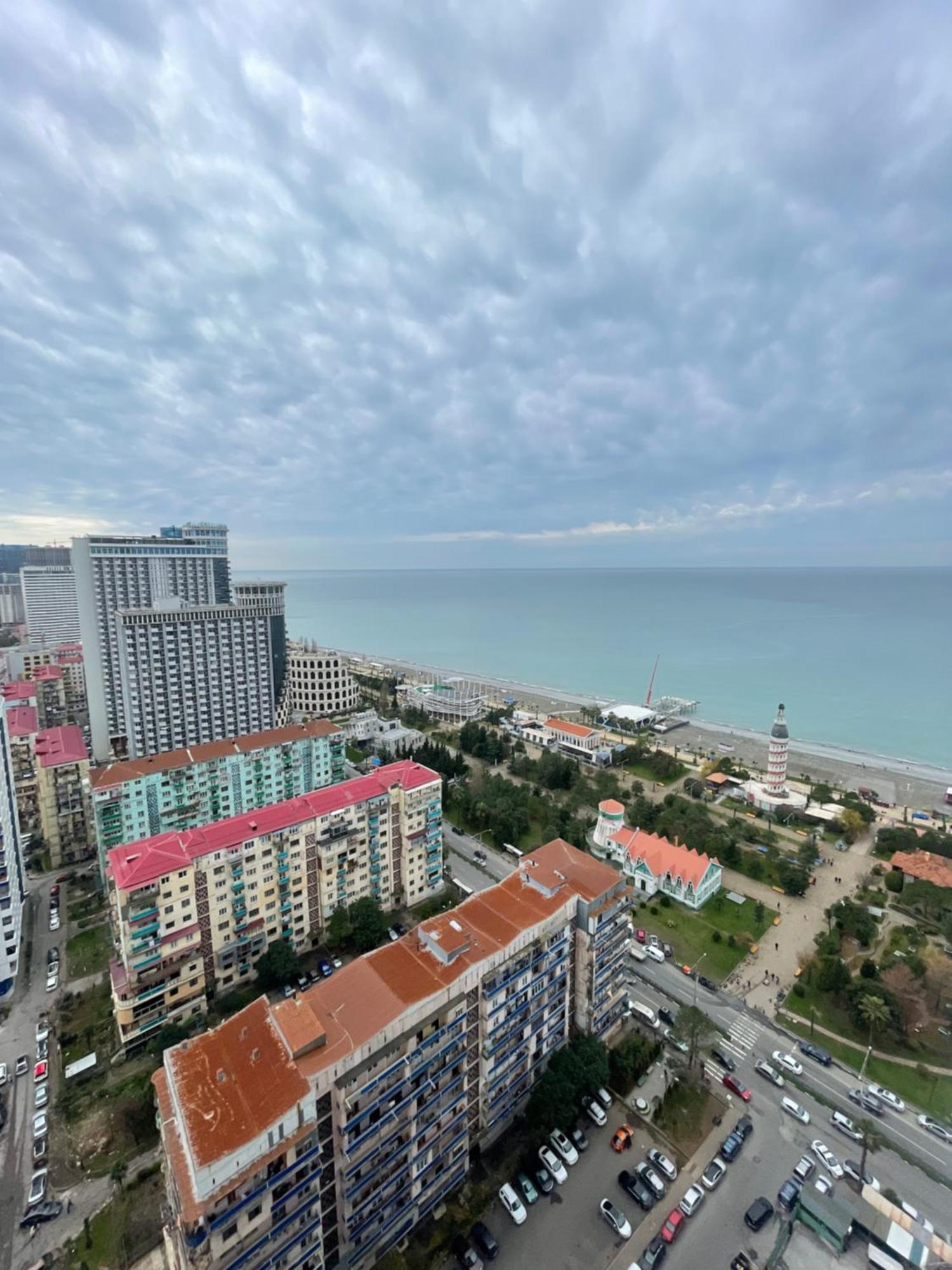 Hotel Orbi City Panorama Towers à Batoumi Extérieur photo