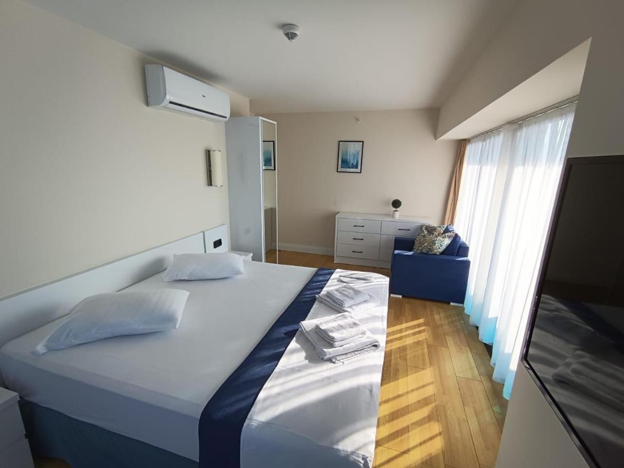 Hotel Orbi City Panorama Towers à Batoumi Extérieur photo